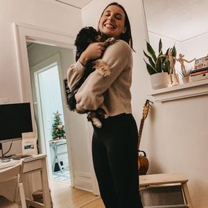 Meet your Posher, Julia